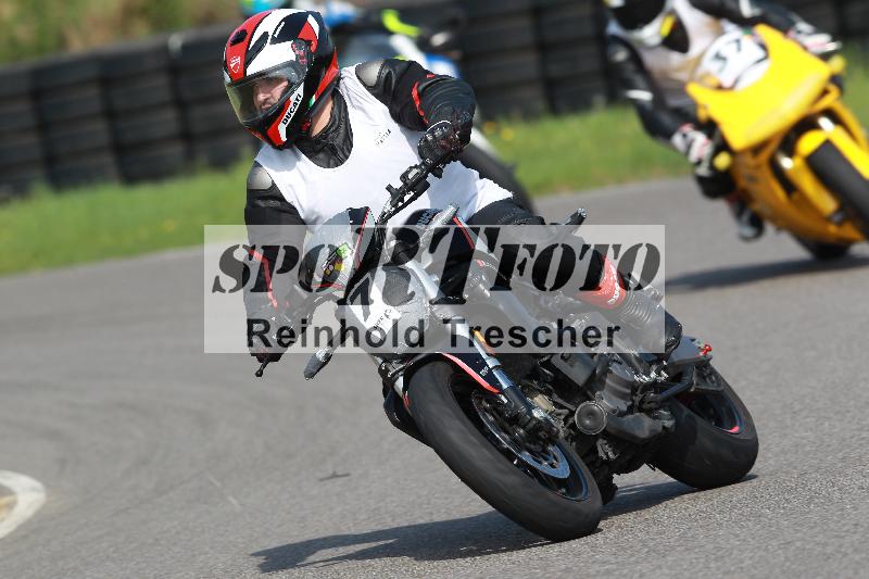 /Archiv-2022/06 15.04.2022 Speer Racing ADR/Instruktorengruppe/7-1